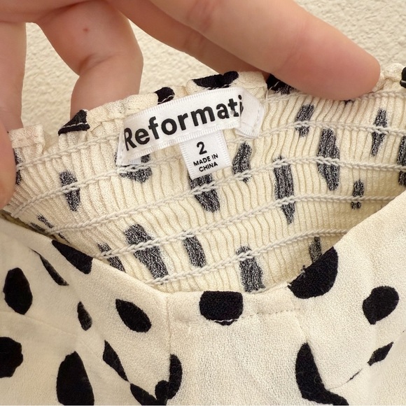 Reformation Reign Top in Ink Blot Size 2 - Picture 3 of 6